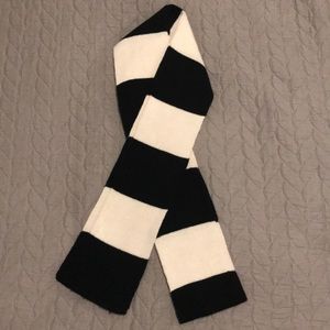 Old Navy black and white one size glitter scarf